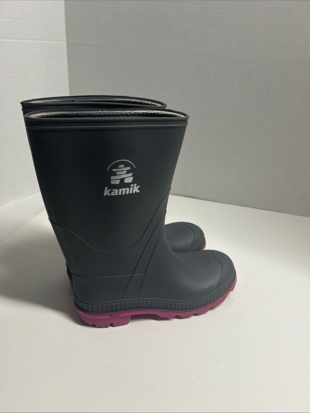 Kamik Kid’s Rubber Rain Boots Girls Waterproof Pink / Gray Size 3